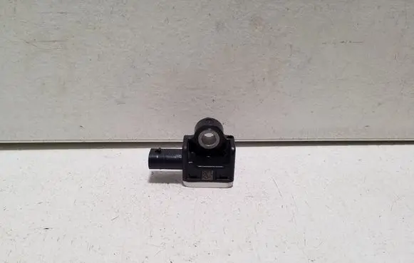 Maserati Ghibli Airbag deployment crash/impact sensor A1668210151 56054085AA