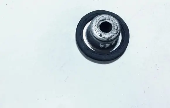 Volkswagen Bora Coil spring mount 1j0412319c