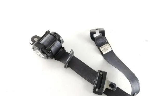 Jeep Cherokee III KJ Rear seatbelt
