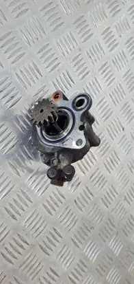 Mitsubishi Pajero Vacuum pump