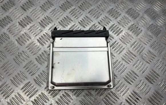 Volvo XC90 Engine control unit/module 30637733A 0281011078 1039S00000