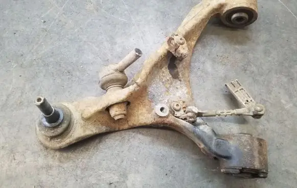 Land Rover Range Rover Sport L320 Front lower control arm/wishbone RBJ500850 RBJ500850LH