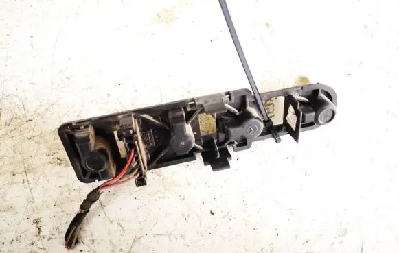 Mercedes-Benz A W168 Tail light bulb cover holder ulo3310