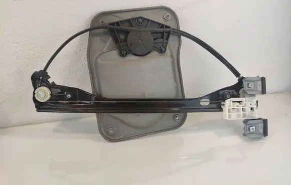 Skoda Fabia Mk2 (5J) Rear window lifting mechanism without motor 5J4839461CAREWAY