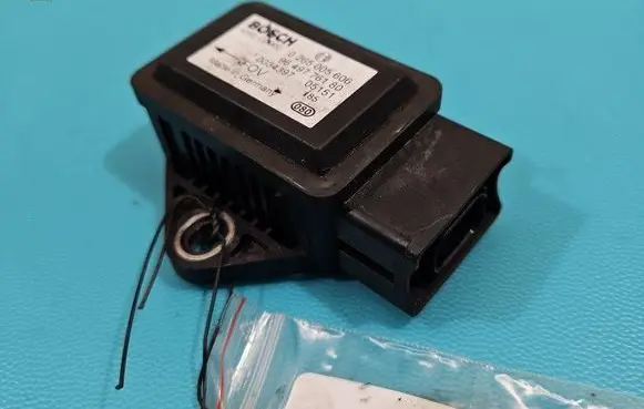 Citroen C4 I ESP acceleration yaw rate sensor 0265005606 IMPRK1485317