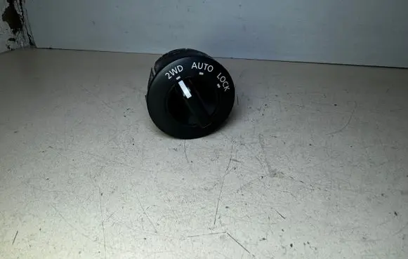 Nissan X-Trail T30 Differential lock switch 4X080