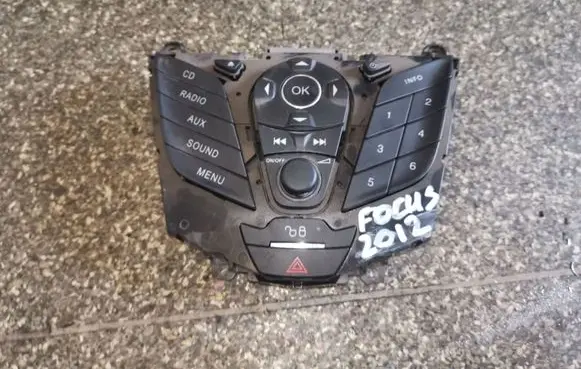 Ford Focus Head unit multimedia control CM5T18K811AC