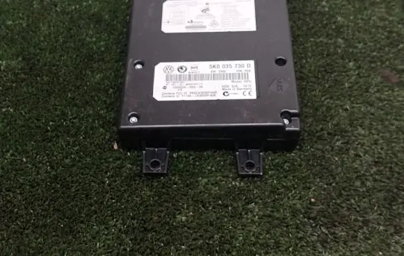 Volkswagen PASSAT B7 Bluetooth control unit module 5K0035730D