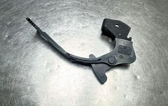 Opel Astra G Engine bonnet (hood) release handle 90587212 0073451