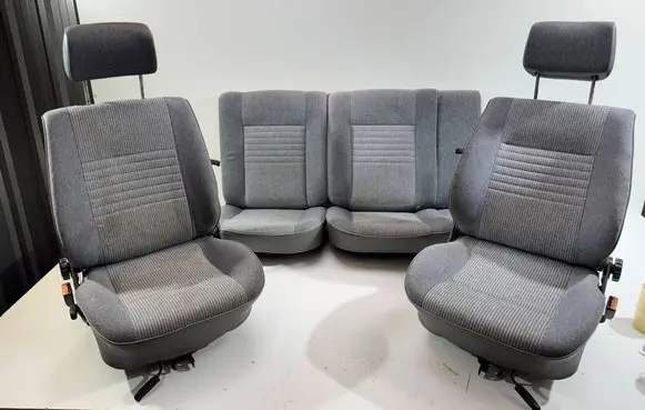 Volkswagen Golf II Seat set