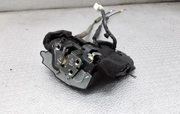 Mazda CX-7 Rear door lock