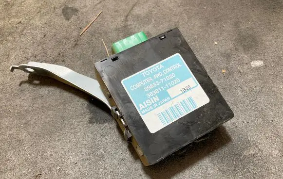 Toyota Hilux (AN10, AN20, AN30) Other control units/modules 8953371020 36381111020 1B28