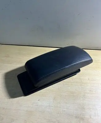 Citroen C5 Armrest 9644587377 10304