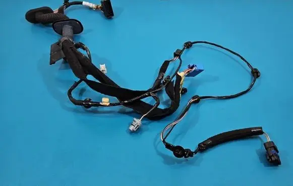 Opel Movano B Front door wiring loom 5223044R IMPRK1534687