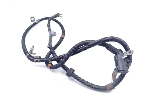 Mercedes-Benz E W212 Wires (generator/alternator) A2124403852