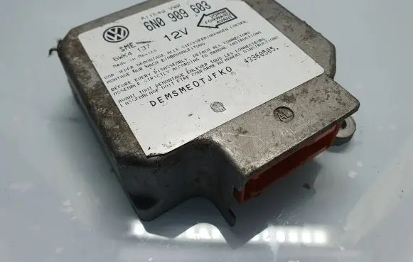 Volkswagen PASSAT B4 Airbag control unit/module 6N0909603 5WK4137