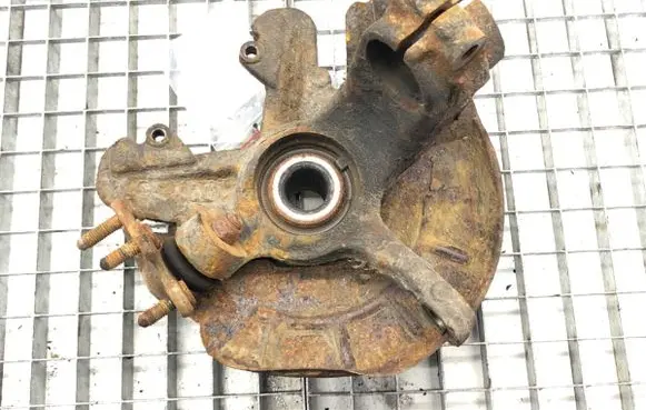 Skoda Roomster (5J) Front wheel hub spindle knuckle