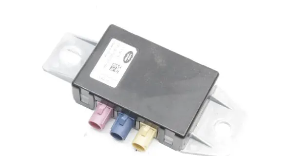 Jaguar F-Pace Aerial antenna amplifier DPLA19C097BA