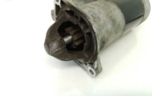 Opel Insignia A Starter motor 55353857 M001T30072