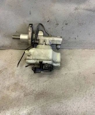 Skoda Octavia Mk2 (1Z) Master brake cylinder 1K0945459