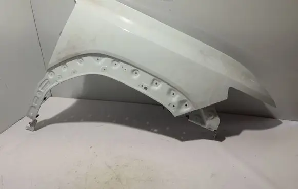 Dacia Duster Fender 621237188R