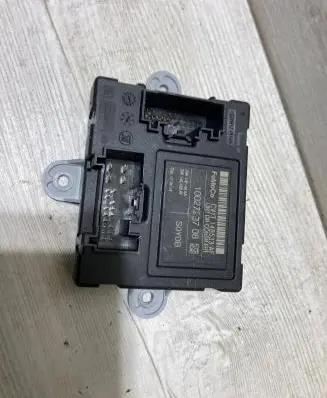 Ford B-MAX Door control unit/module CV1T14B533AF