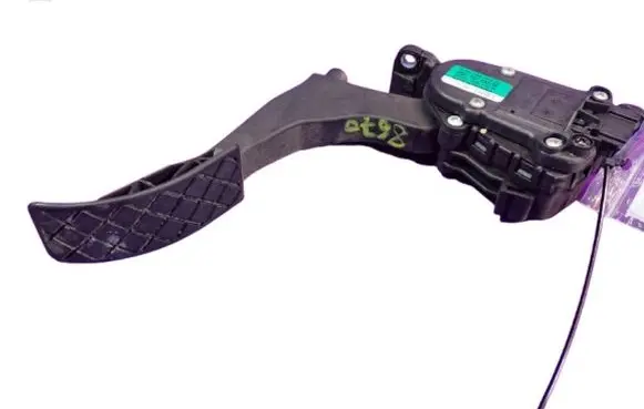 Seat Ibiza IV (6J,6P) Accelerator throttle pedal