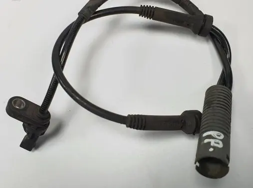 BMW 3 E90 E91 ABS brake wheel speed sensor 6762465