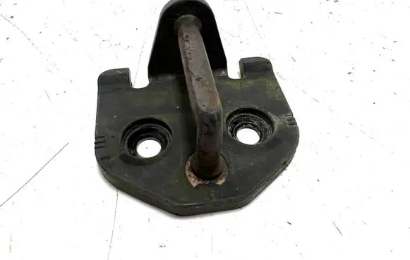 Volvo V70 Rear door lock loop/hook striker 30763652