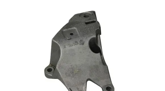 BMW 5 G30 G31 Engine mounting bracket 22116864593 6864593