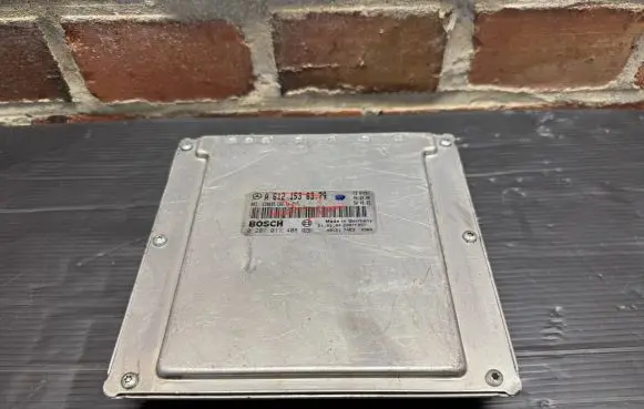 Mercedes-Benz ML W163 Engine control unit/module A6121536379 0281011408