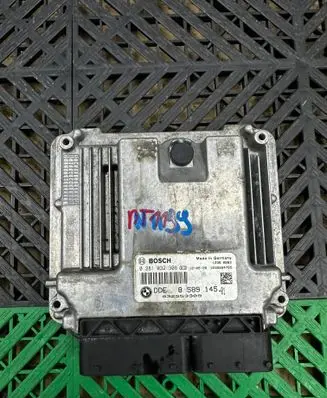 BMW X1 F48 F49 Engine control unit/module 8589145