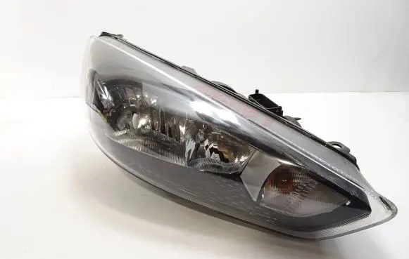 Ford Focus Headlight/headlamp