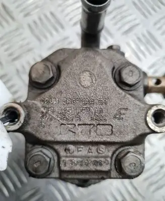 Volkswagen Sharan Power steering pump 7M0145157