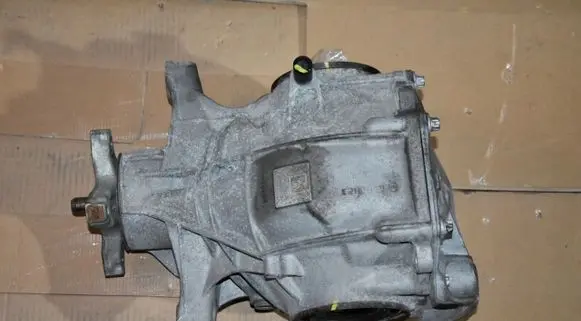 Mercedes-Benz C W206 Rear axle beam with reductor 