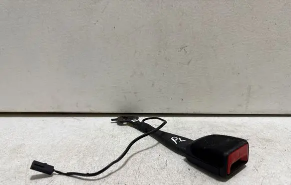 Audi Q7 4M Front seatbelt buckle 4M0857755D
