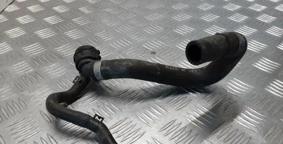 Volkswagen Tiguan Engine coolant pipe/hose 5QF122157B
