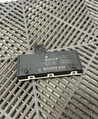 Mercedes-Benz GLC C253 Tailgate/trunk control unit/module A2059004507
