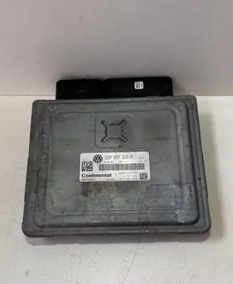 Volkswagen Golf Plus Engine control unit/module 03F907309R