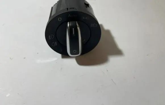 Volkswagen PASSAT B7 Light switch 3C8941431A 10002831