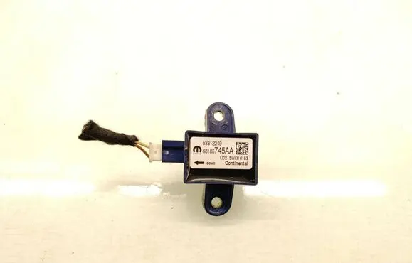 Chrysler Pacifica Airbag deployment crash/impact sensor 53312249