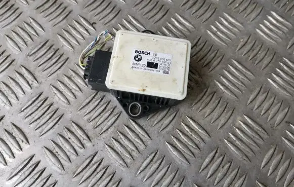 BMW 5 E60 E61 ESP acceleration yaw rate sensor 0265005622 34526770137 6770137