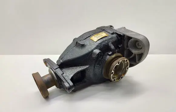 BMW 5 E60 E61 Rear differential 7560587 756058702 33107560587
