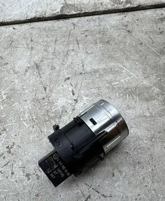 Mercedes-Benz S W222 Engine start stop button switch A2139055500 18T95