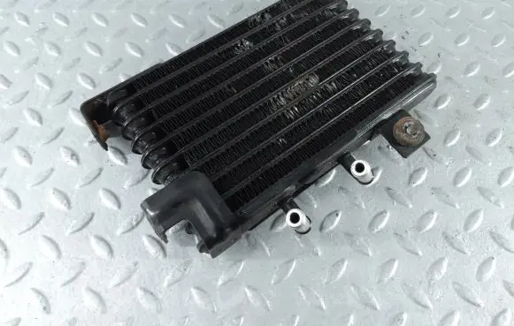 Toyota Avensis T270 Transmission/gearbox oil cooler 0240005462