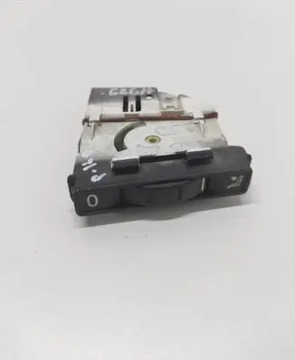 Volkswagen Touareg I Seat control switch 7L6819766
