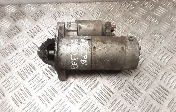 Opel Zafira B Starter motor