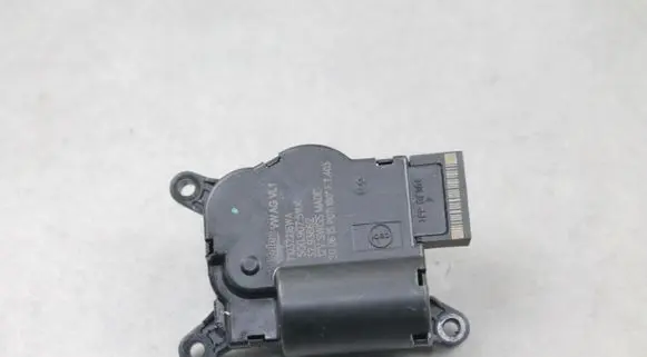 Seat Leon (5F) Air flap motor/actuator 5Q0907511K