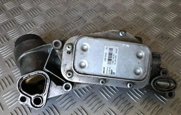 Opel Insignia A Oil filter mounting bracket 55355603 D8815006 1299102301