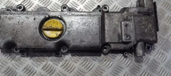Opel Vectra B Rocker cam cover 13101754 0073485
